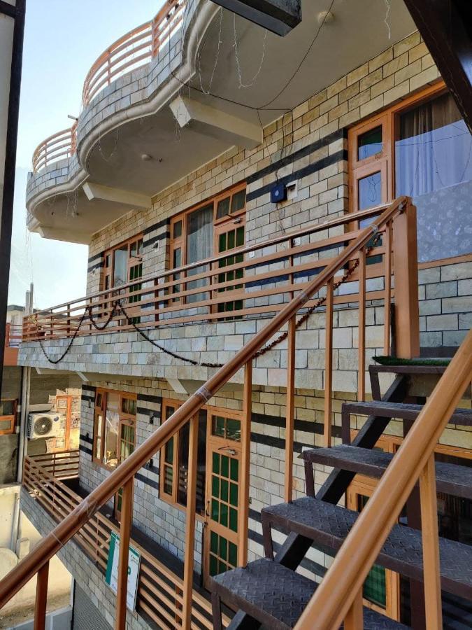 Mathan View Homestay - 3Min Drive To Kullu-Manali Airport Shamshi Extérieur photo